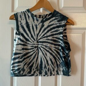 Jessica Simpson tank top